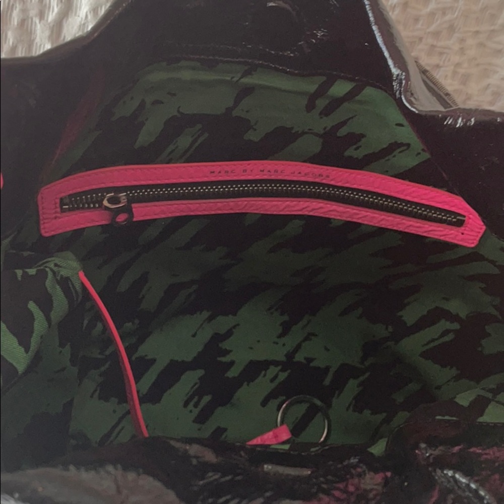 Marc by Marc Jacobs shoulder bag. EUC!! - Picture 3 of 5
